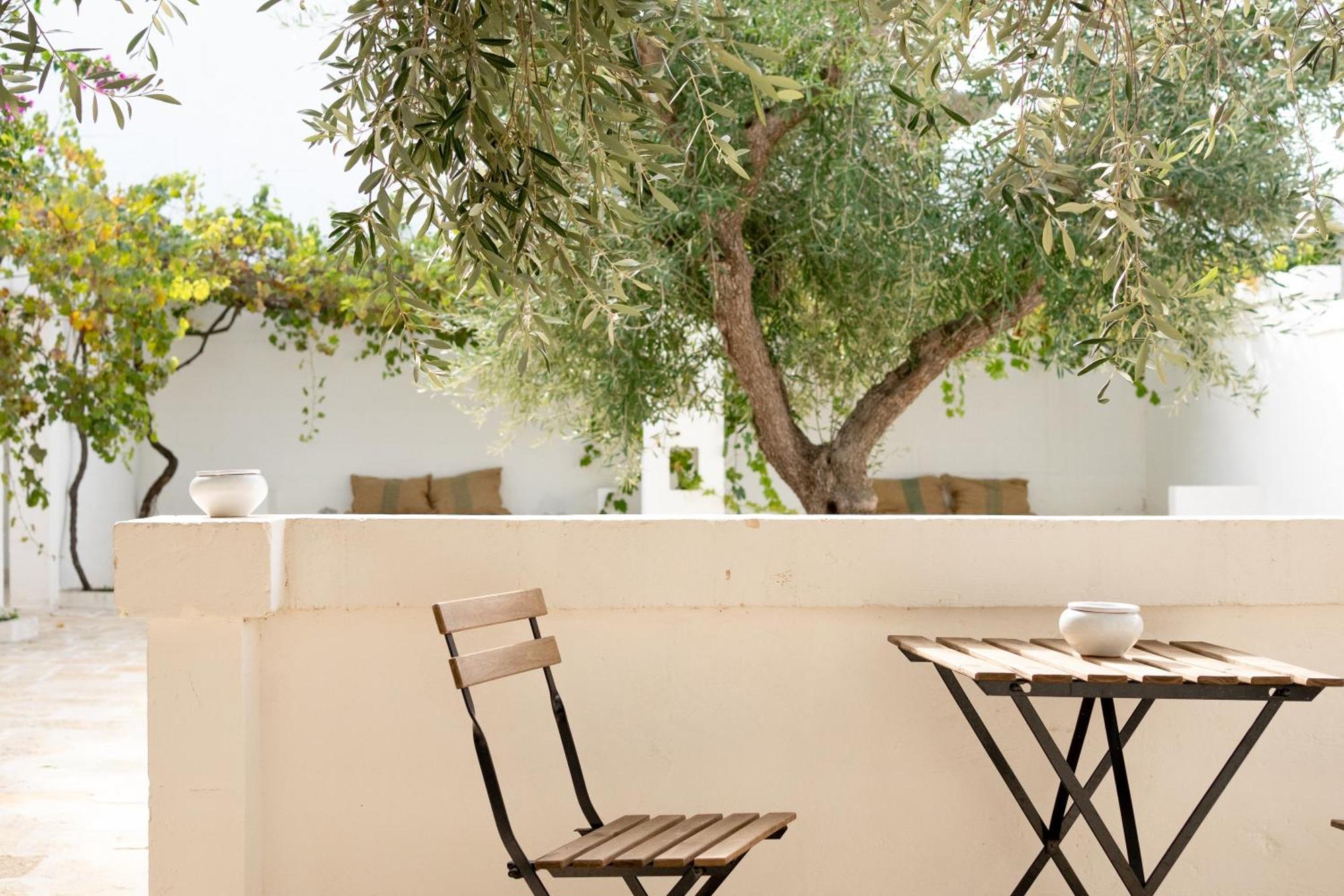 Oltre Gli Ulivi Bed and Breakfast Ostuni Εξωτερικό φωτογραφία