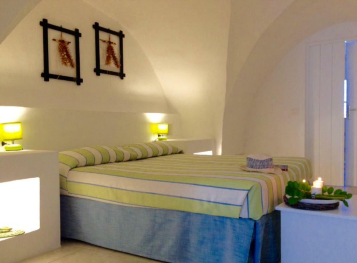 Oltre Gli Ulivi Bed and Breakfast Ostuni Εξωτερικό φωτογραφία